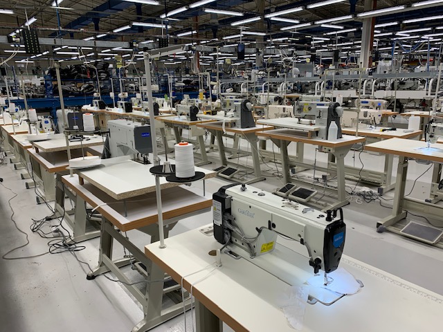 Vyrábíme a dodáváme průmyslové šicí stroje do 25 zemí světa
